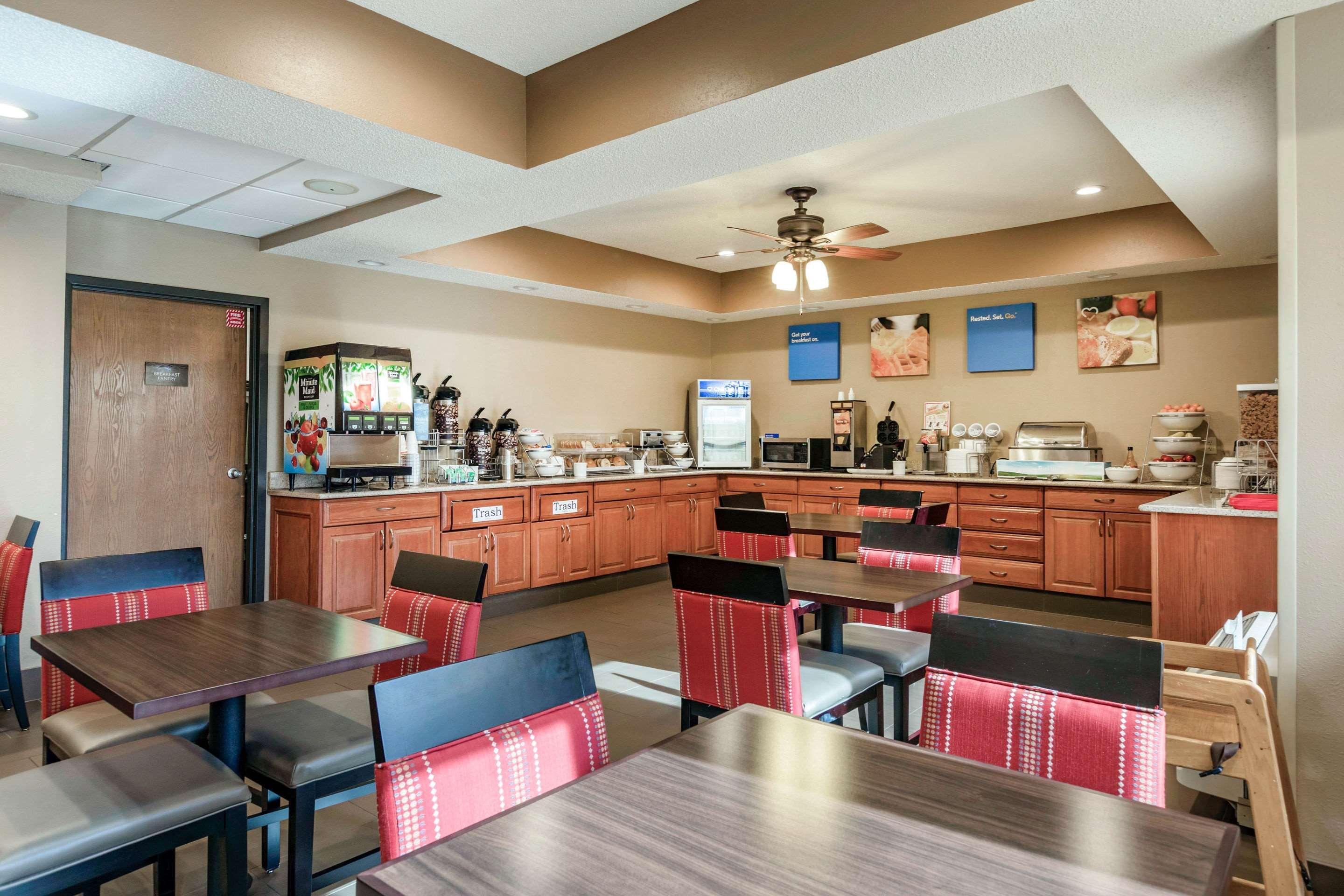 Comfort Inn Wings Stadium Kalamazoo Exteriér fotografie