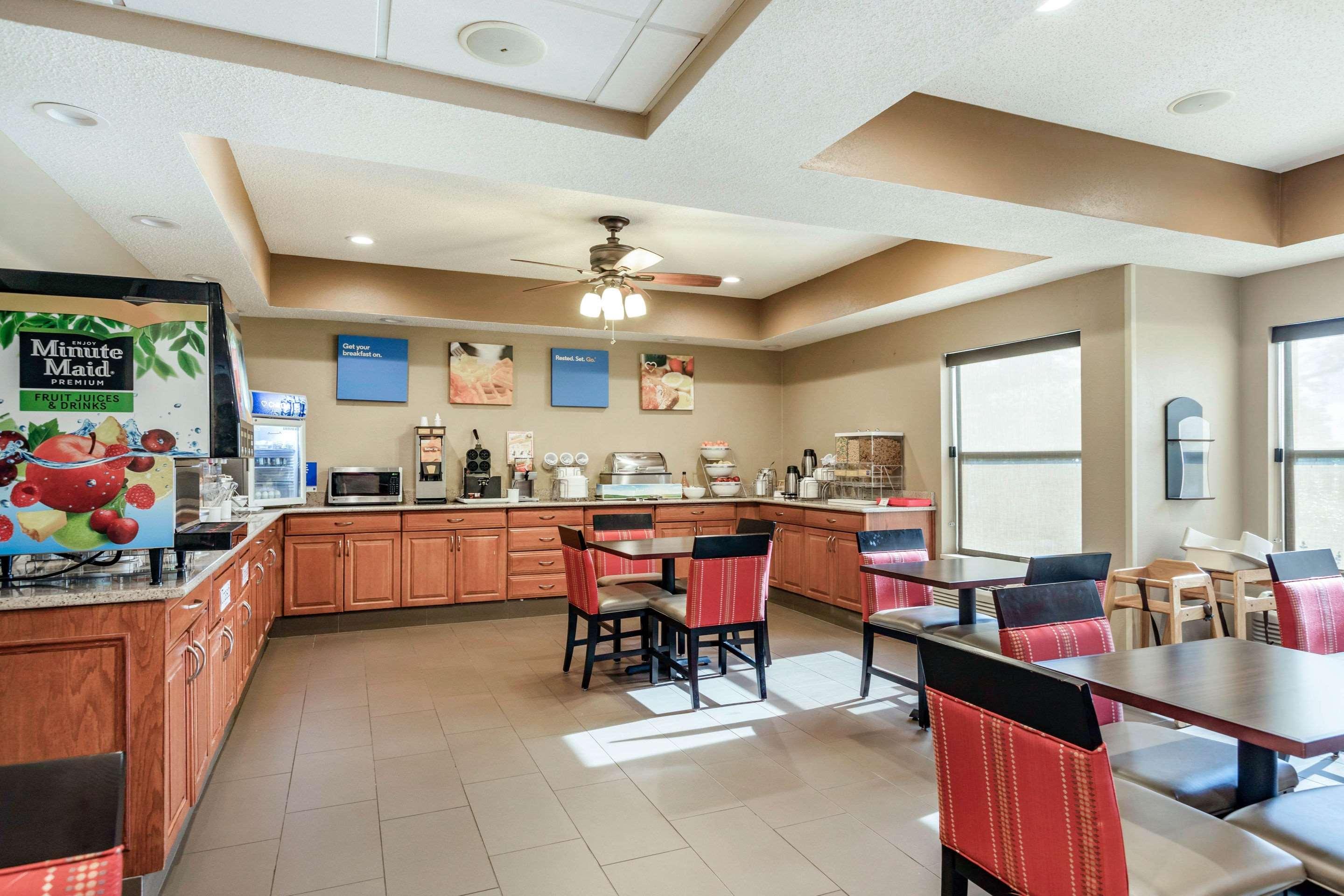 Comfort Inn Wings Stadium Kalamazoo Exteriér fotografie
