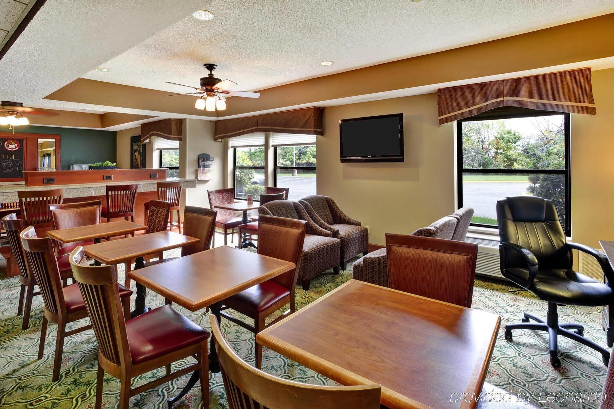 Comfort Inn Wings Stadium Kalamazoo Exteriér fotografie